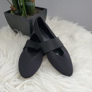 Kelly & Katie Black Slip On Ballet Flats 7.5